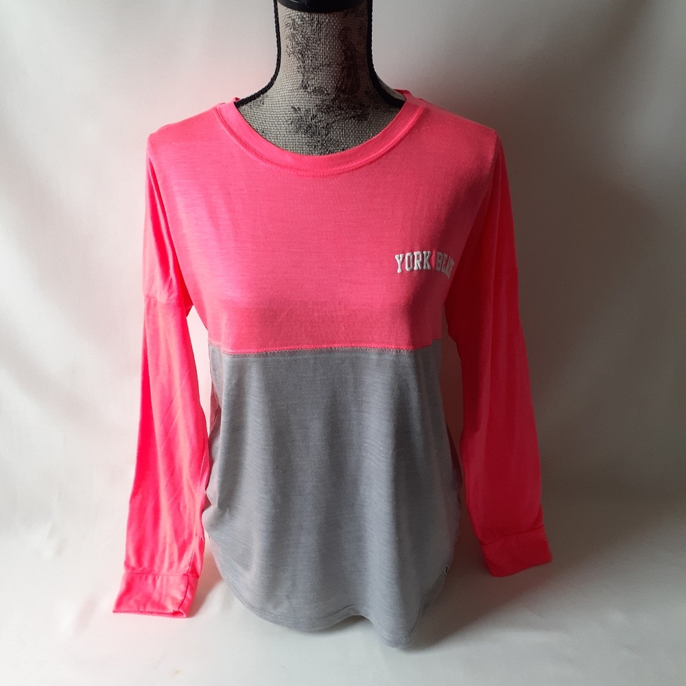 York Beach womens pink/gray long sleeve top